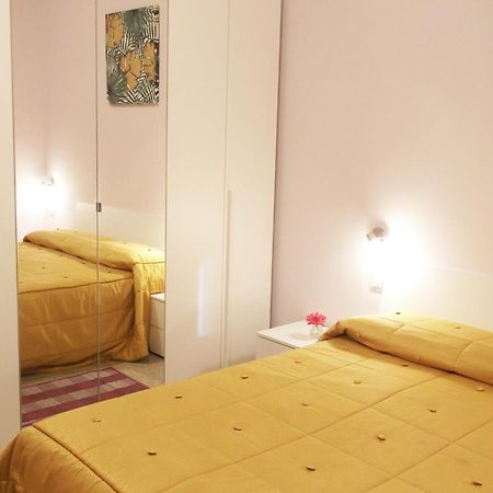 Casa Vacanze Sabrina Польпенацце-дель-Гарда Экстерьер фото