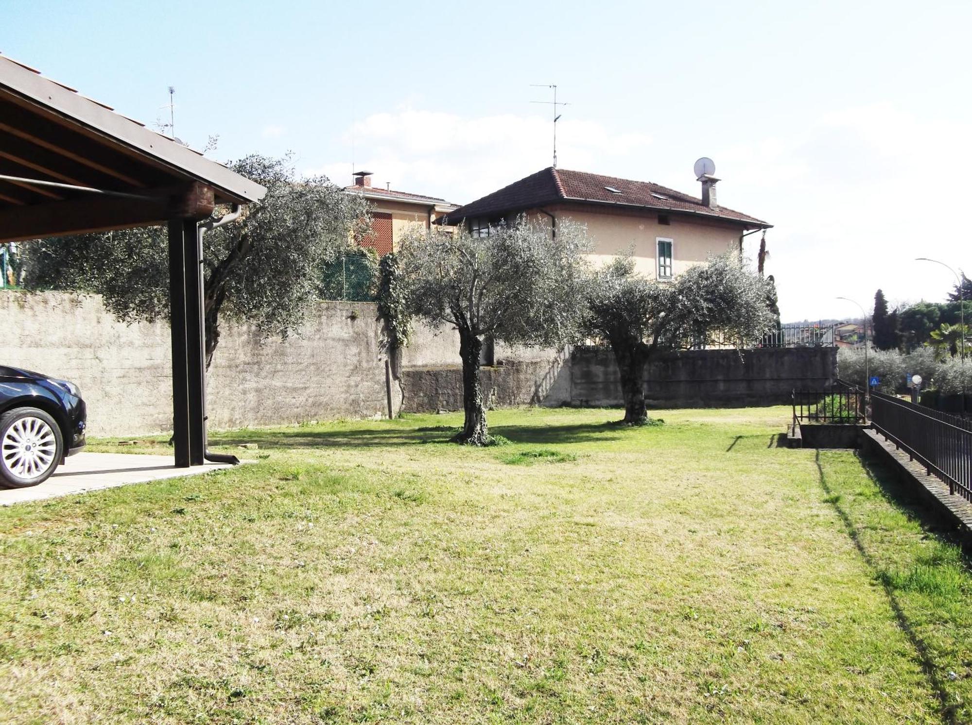 Casa Vacanze Sabrina Польпенацце-дель-Гарда Экстерьер фото